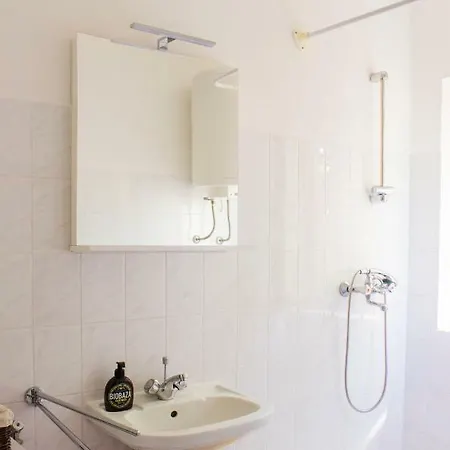 Twin Oaks Appartement *