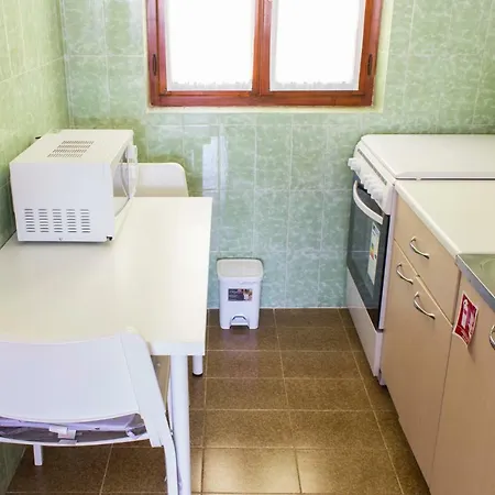 Twin Oaks Apartment